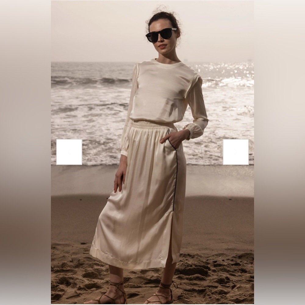 Gorgeous Heidi Merrick Blouse and Skirt Set ~Size M